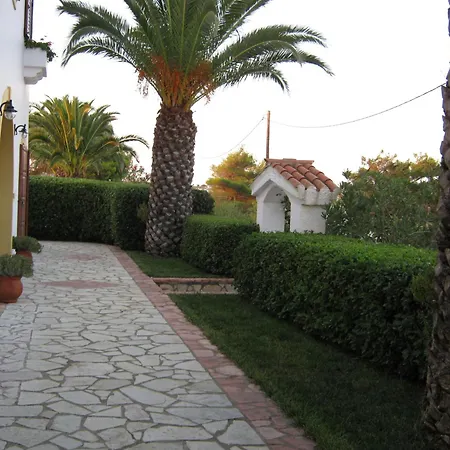 דירה Cerigo House Kondoliánika
