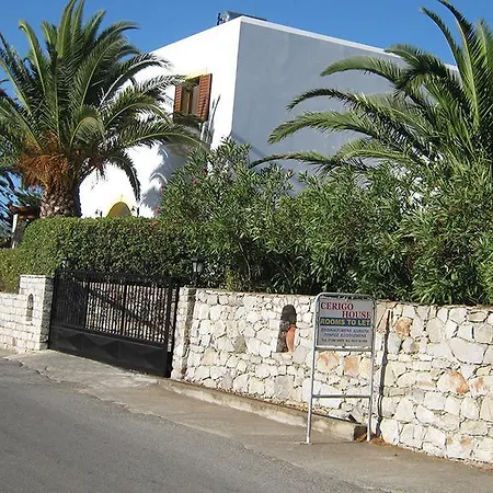 Cerigo House Apartment