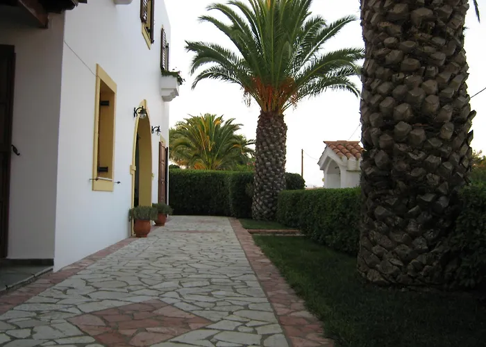 Cerigo House *